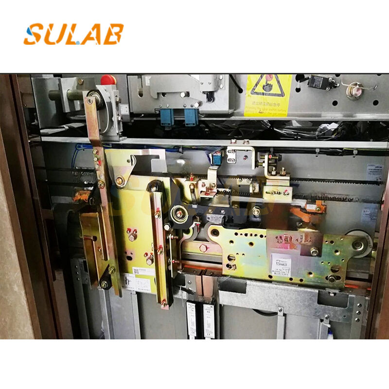 Elevator Car Door Vane High-Strength Galvanized Steel Wear-Resistant Engineering Plastic Synchronous Operation for Fermator Door Operator System